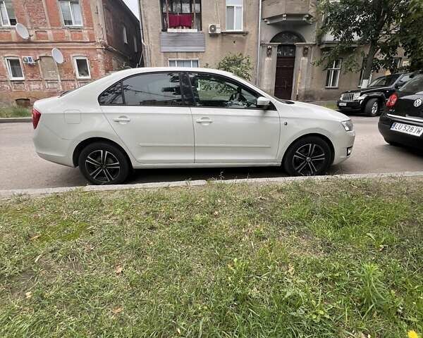 Білий Шкода Рапід, об'ємом двигуна 1.6 л та пробігом 293 тис. км за 7400 $, фото 1 на Automoto.ua