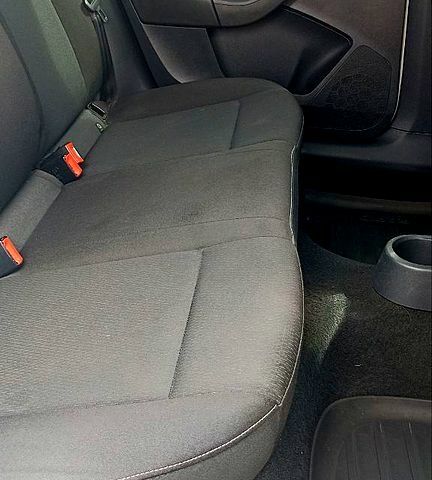 Білий Шкода Рапід, об'ємом двигуна 1.2 л та пробігом 170 тис. км за 7300 $, фото 6 на Automoto.ua