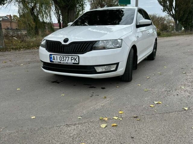 Білий Шкода Рапід, об'ємом двигуна 1.2 л та пробігом 230 тис. км за 8000 $, фото 4 на Automoto.ua