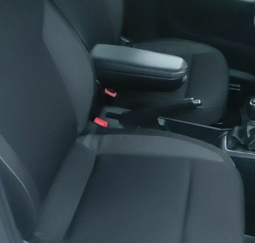 Белый Шкода Рапид, объемом двигателя 1.6 л и пробегом 259 тыс. км за 7500 $, фото 12 на Automoto.ua