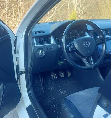 Белый Шкода Рапид, объемом двигателя 1.2 л и пробегом 122 тыс. км за 7500 $, фото 13 на Automoto.ua