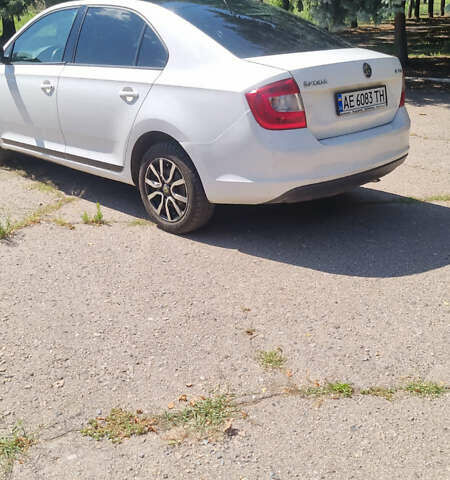 Шкода Рапид 2013 в Краматорске на Automoto.ua Белый Шкода Рапид, объемом двигателя 1.2 л и пробегом 210 тыс. км за 6200 $, фото 3 на Automoto.ua