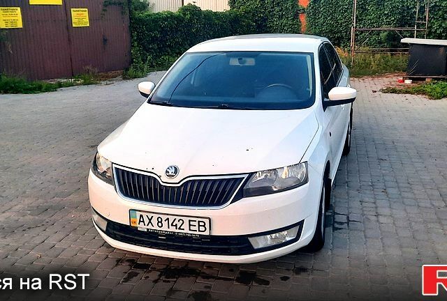 Белый Шкода Рапид, объемом двигателя 1.2 л и пробегом 176 тыс. км за 5500 $, фото 4 на Automoto.ua