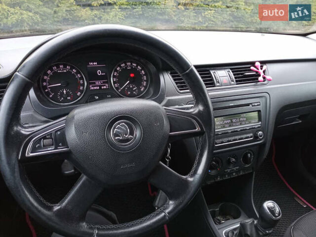 Шкода Рапид 2013 в Шепетовке на Automoto.ua Белый Шкода Рапид, объемом двигателя 1.6 л и пробегом 281 тыс. км за 8200 $, фото 2 на Automoto.ua