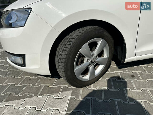 Белый Шкода Рапид, объемом двигателя 1.2 л и пробегом 132 тыс. км за 8500 $, фото 22 на Automoto.ua
