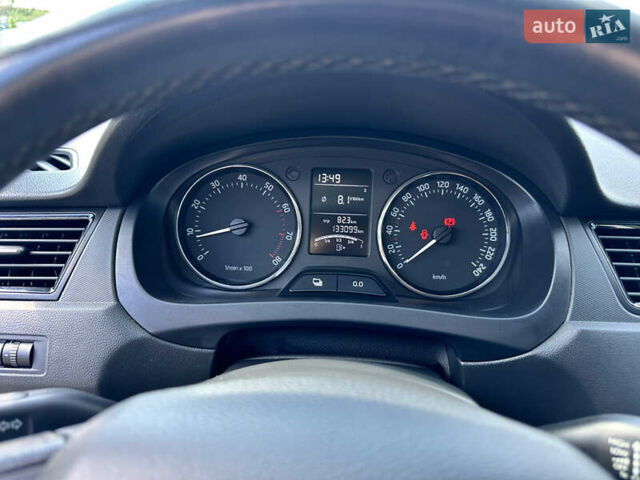 Белый Шкода Рапид, объемом двигателя 1.2 л и пробегом 132 тыс. км за 8500 $, фото 20 на Automoto.ua