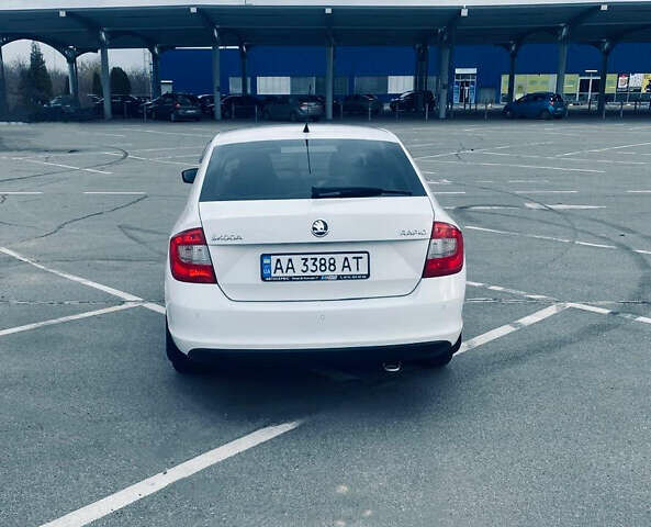 Білий Шкода Рапід, об'ємом двигуна 1.6 л та пробігом 257 тис. км за 8500 $, фото 1 на Automoto.ua