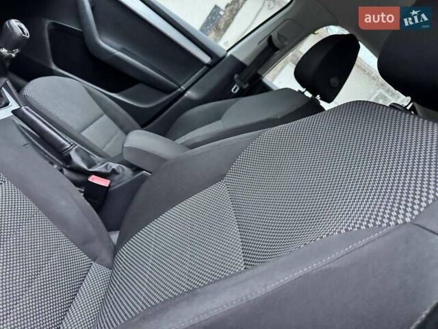 Белый Шкода Рапид, объемом двигателя 1.4 л и пробегом 140 тыс. км за 9599 $, фото 41 на Automoto.ua