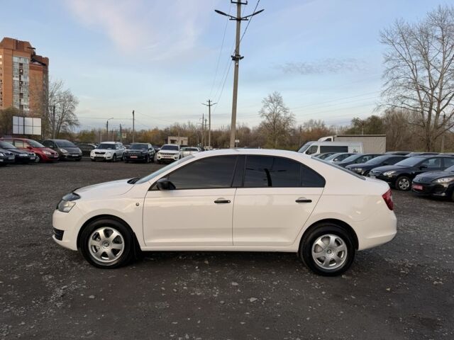 Шкода Рапид 2014 в Полтаве на Automoto.ua Белый Шкода Рапид, объемом двигателя 1.2 л и пробегом 140 тыс. км за 6700 $, фото 4 на Automoto.ua