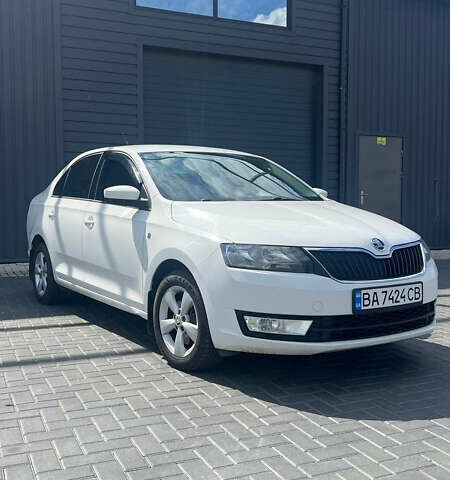 Шкода Рапид 2014 в Кропивницком (Кировограде) на Automoto.ua Белый Шкода Рапид, объемом двигателя 1.2 л и пробегом 175 тыс. км за 8100 $, фото 19 на Automoto.ua