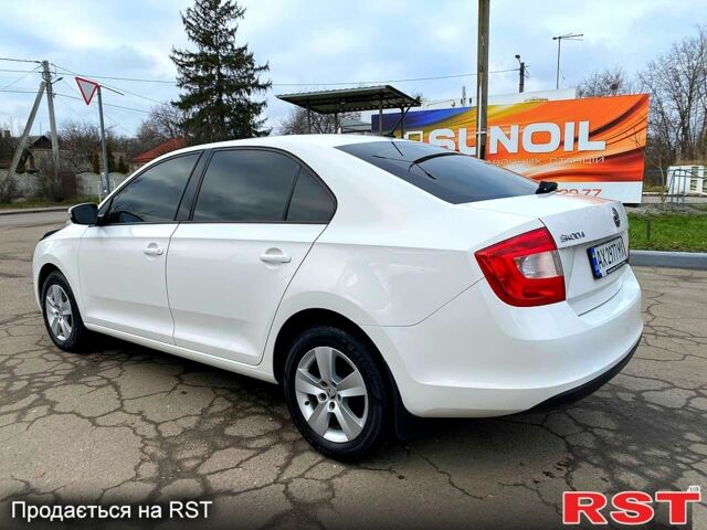 Білий Шкода Рапід, об'ємом двигуна 1.6 л та пробігом 200 тис. км за 8500 $, фото 7 на Automoto.ua