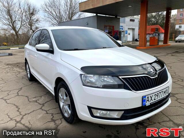 Білий Шкода Рапід, об'ємом двигуна 1.6 л та пробігом 200 тис. км за 8500 $, фото 10 на Automoto.ua