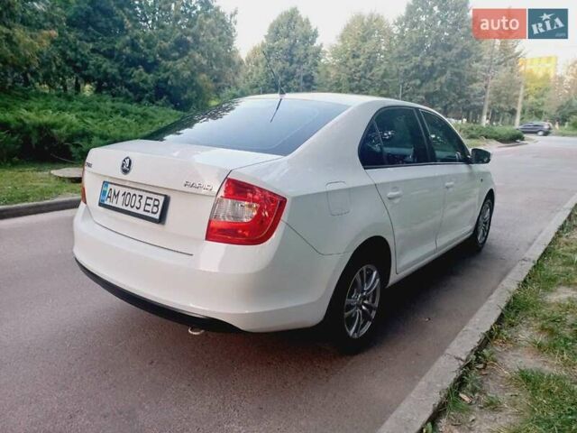 Шкода Рапид 2015 в Житомире на Automoto.ua Белый Шкода Рапид, объемом двигателя 1.6 л и пробегом 240 тыс. км за 6500 $, фото 2 на Automoto.ua