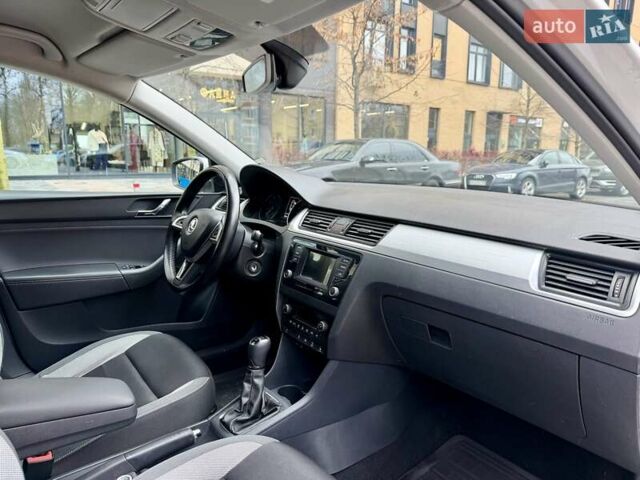 Белый Шкода Рапид, объемом двигателя 1.2 л и пробегом 141 тыс. км за 7800 $, фото 16 на Automoto.ua