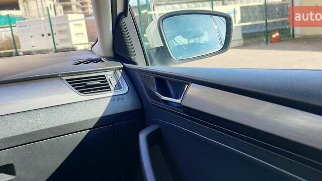 Білий Шкода Рапід, об'ємом двигуна 1 л та пробігом 67 тис. км за 9500 $, фото 4 на Automoto.ua
