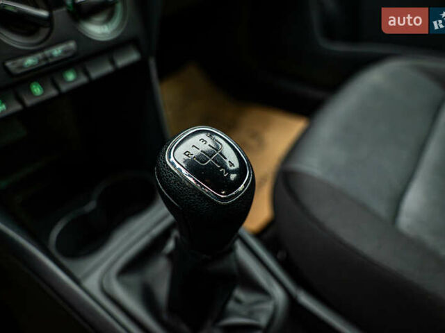 Білий Шкода Рапід, об'ємом двигуна 1.6 л та пробігом 111 тис. км за 10767 $, фото 12 на Automoto.ua