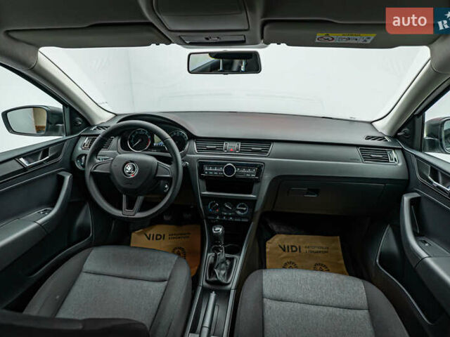 Білий Шкода Рапід, об'ємом двигуна 1.6 л та пробігом 111 тис. км за 10767 $, фото 9 на Automoto.ua