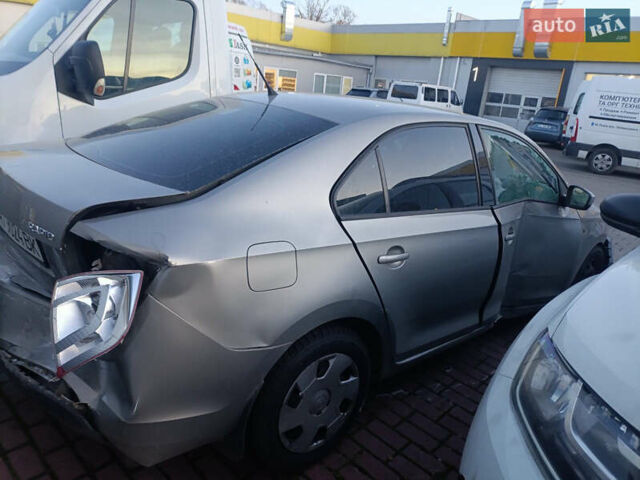 Бежевий Шкода Рапід, об'ємом двигуна 1.6 л та пробігом 111 тис. км за 2900 $, фото 1 на Automoto.ua