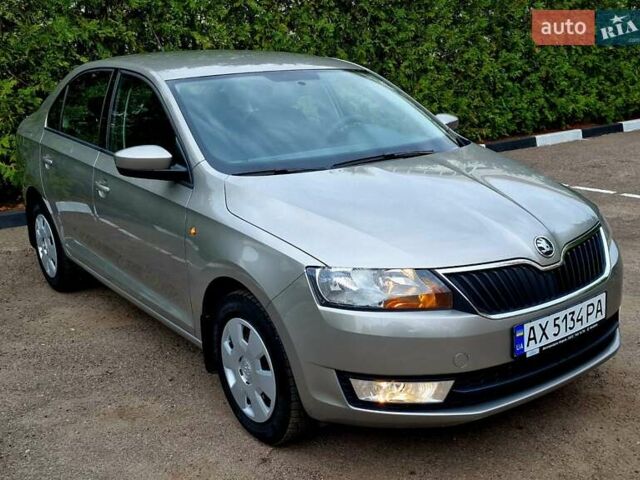 Бежевый Шкода Рапид, объемом двигателя 1.2 л и пробегом 78 тыс. км за 9200 $, фото 6 на Automoto.ua