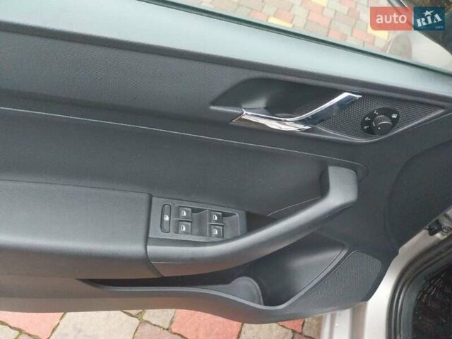 Бежевий Шкода Рапід, об'ємом двигуна 1.2 л та пробігом 154 тис. км за 6700 $, фото 25 на Automoto.ua