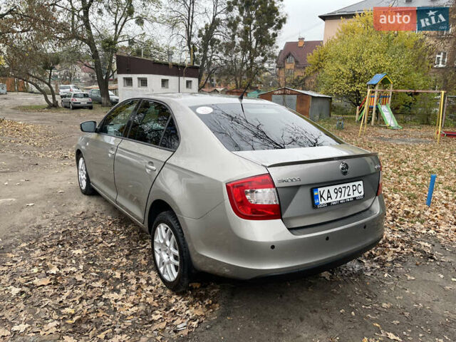 Бежевый Шкода Рапид, объемом двигателя 1.6 л и пробегом 230 тыс. км за 7999 $, фото 6 на Automoto.ua