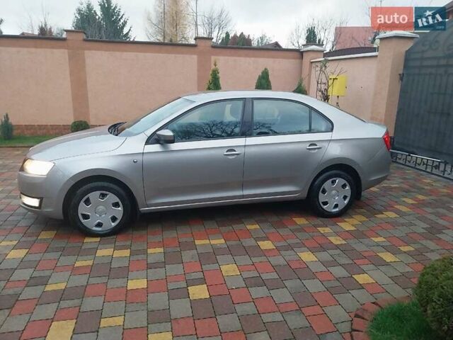 Бежевий Шкода Рапід, об'ємом двигуна 1.2 л та пробігом 154 тис. км за 6700 $, фото 5 на Automoto.ua