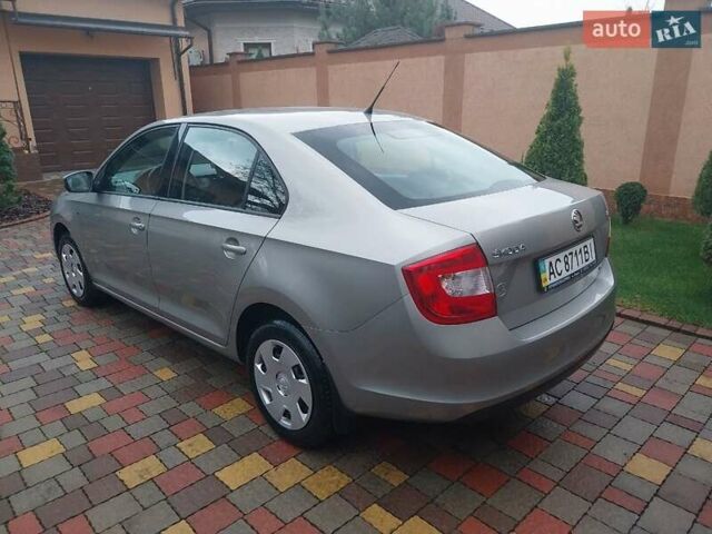 Бежевий Шкода Рапід, об'ємом двигуна 1.2 л та пробігом 154 тис. км за 6700 $, фото 19 на Automoto.ua