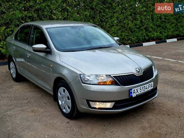 Бежевый Шкода Рапид, объемом двигателя 1.2 л и пробегом 78 тыс. км за 8700 $, фото 6 на Automoto.ua