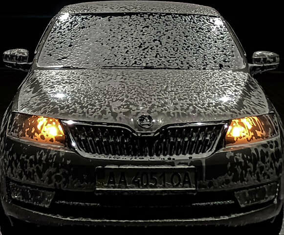 Бежевый Шкода Рапид, объемом двигателя 1.6 л и пробегом 185 тыс. км за 9000 $, фото 7 на Automoto.ua