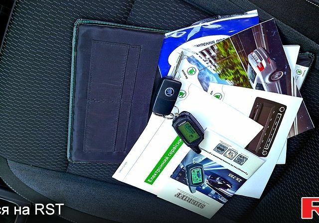 Бежевый Шкода Рапид, объемом двигателя 1.2 л и пробегом 78 тыс. км за 9370 $, фото 13 на Automoto.ua