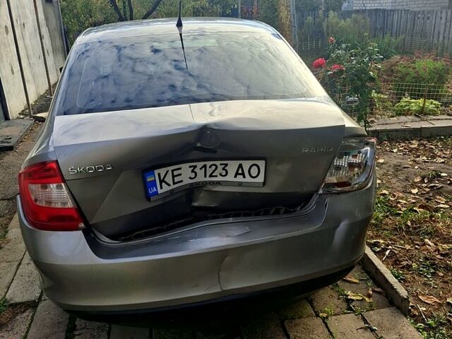 Бежевый Шкода Рапид, объемом двигателя 1.6 л и пробегом 181 тыс. км за 3800 $, фото 8 на Automoto.ua