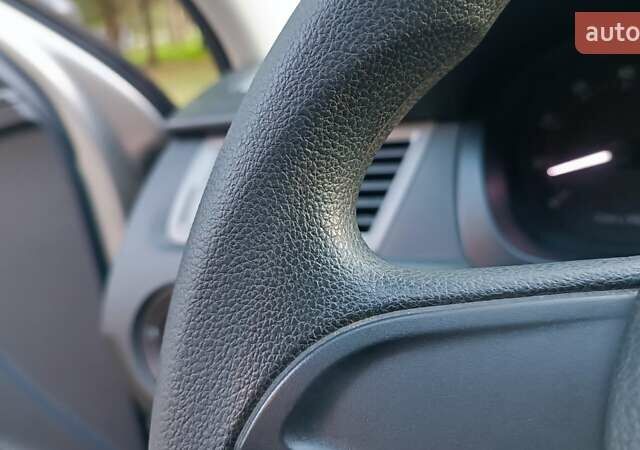 Бежевий Шкода Рапід, об'ємом двигуна 1.6 л та пробігом 48 тис. км за 9600 $, фото 21 на Automoto.ua
