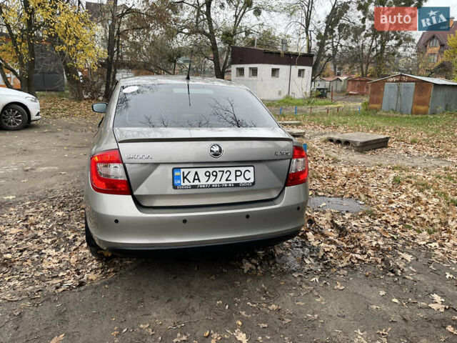 Бежевый Шкода Рапид, объемом двигателя 1.6 л и пробегом 230 тыс. км за 7999 $, фото 3 на Automoto.ua