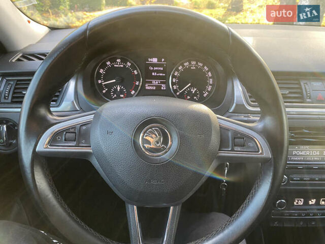 Бежевый Шкода Рапид, объемом двигателя 1.6 л и пробегом 182 тыс. км за 9200 $, фото 6 на Automoto.ua