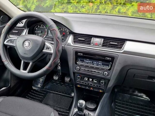 Бежевий Шкода Рапід, об'ємом двигуна 1.2 л та пробігом 78 тис. км за 9270 $, фото 31 на Automoto.ua