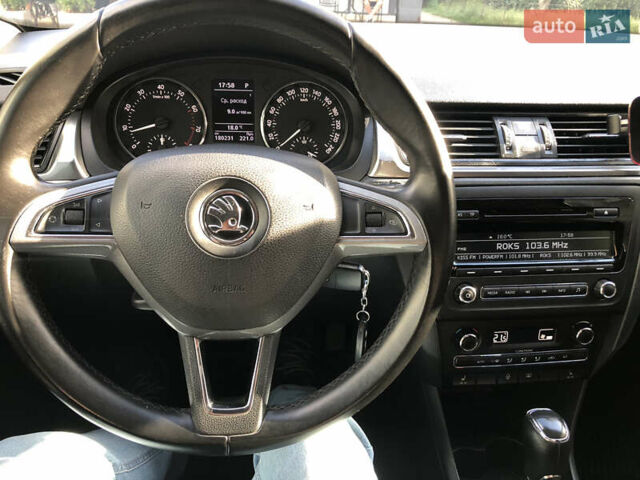 Бежевий Шкода Рапід, об'ємом двигуна 1.6 л та пробігом 181 тис. км за 12000 $, фото 8 на Automoto.ua