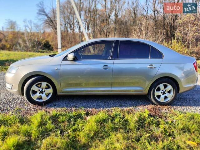 Бежевый Шкода Рапид, объемом двигателя 1.6 л и пробегом 206 тыс. км за 8900 $, фото 5 на Automoto.ua