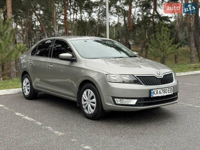 Бежевий Шкода Рапід, об'ємом двигуна 1.6 л та пробігом 187 тис. км за 8500 $, фото 6 на Automoto.ua