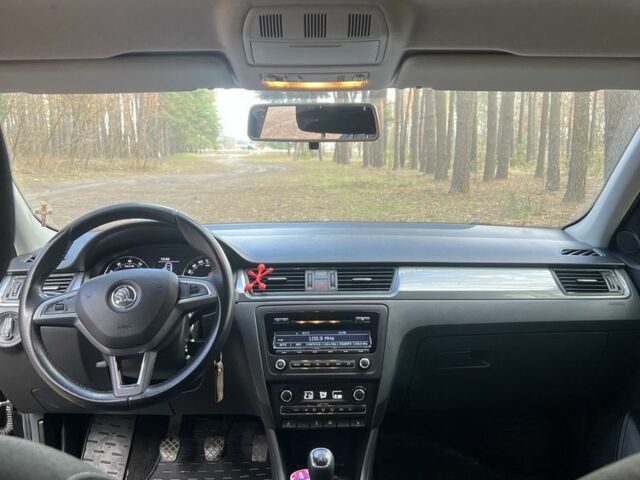 Черный Шкода Рапид, объемом двигателя 1.2 л и пробегом 123 тыс. км за 7600 $, фото 10 на Automoto.ua