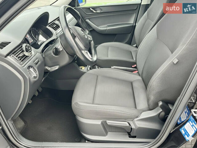 Черный Шкода Рапид, объемом двигателя 1.4 л и пробегом 214 тыс. км за 10600 $, фото 12 на Automoto.ua