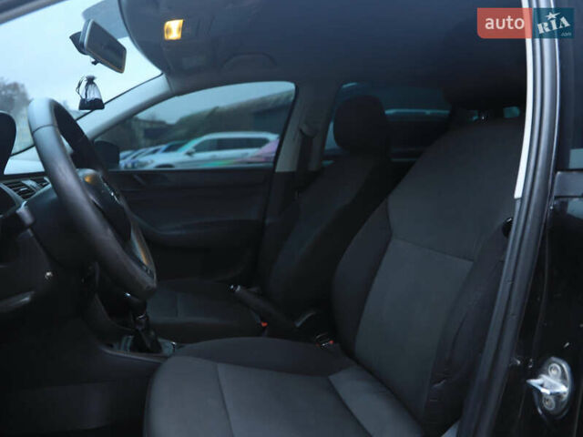 Чорний Шкода Рапід, об'ємом двигуна 1.6 л та пробігом 261 тис. км за 6500 $, фото 6 на Automoto.ua