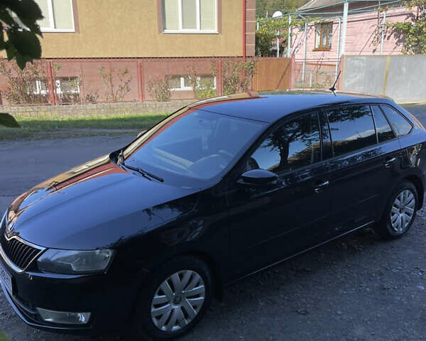 Черный Шкода Рапид, объемом двигателя 1.4 л и пробегом 172 тыс. км за 9200 $, фото 2 на Automoto.ua