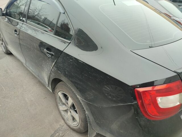 Черный Шкода Рапид, объемом двигателя 0 л и пробегом 300 тыс. км за 4500 $, фото 1 на Automoto.ua