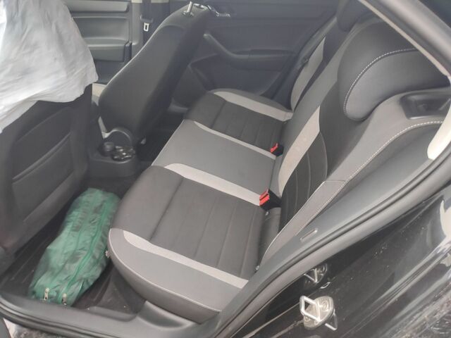 Черный Шкода Рапид, объемом двигателя 0 л и пробегом 300 тыс. км за 4500 $, фото 6 на Automoto.ua