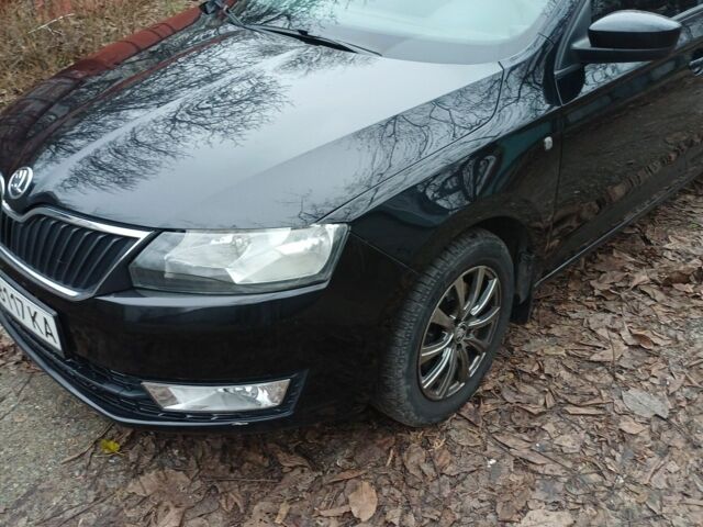 Черный Шкода Рапид, объемом двигателя 1.6 л и пробегом 119 тыс. км за 8200 $, фото 2 на Automoto.ua
