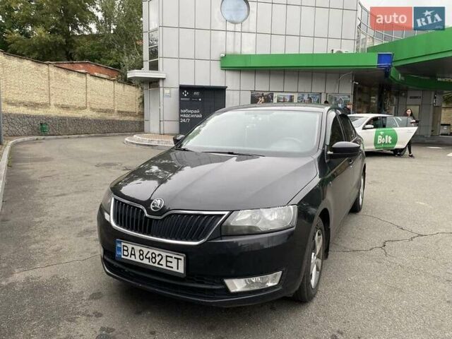 Чорний Шкода Рапід, об'ємом двигуна 1.2 л та пробігом 197 тис. км за 7300 $, фото 3 на Automoto.ua