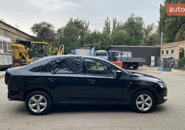 Черный Шкода Рапид, объемом двигателя 1.6 л и пробегом 90 тыс. км за 3000 $, фото 3 на Automoto.ua