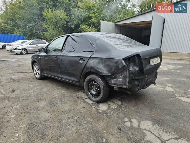 Черный Шкода Рапид, объемом двигателя 1.6 л и пробегом 90 тыс. км за 3000 $, фото 11 на Automoto.ua