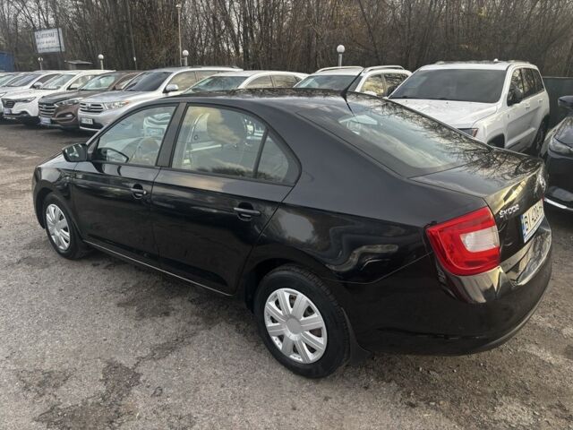 Черный Шкода Рапид, объемом двигателя 1.6 л и пробегом 261 тыс. км за 8000 $, фото 5 на Automoto.ua