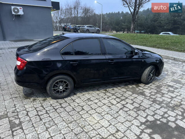Черный Шкода Рапид, объемом двигателя 1.6 л и пробегом 299 тыс. км за 7000 $, фото 5 на Automoto.ua